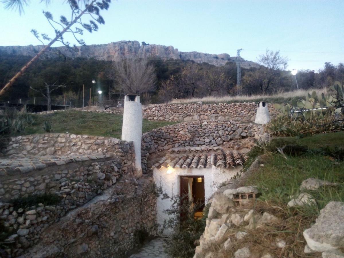 Cueva El Madrono Villa Pegalajar Luaran gambar