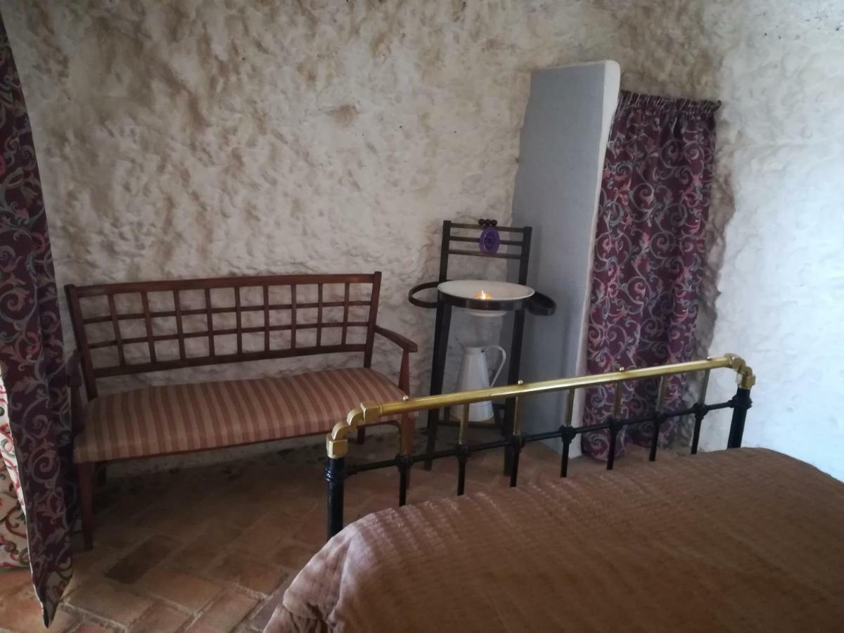 Cueva El Madrono Villa Pegalajar Luaran gambar